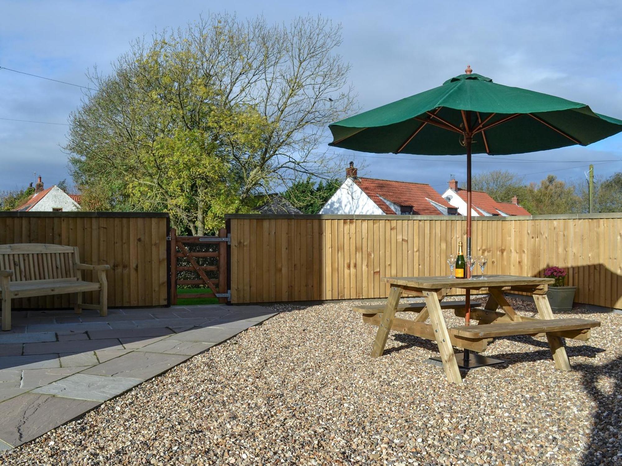 Park Farm Cottage Folkton Экстерьер фото